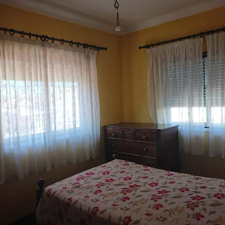 Andar Medio Casa Mariona بيت للعطل *